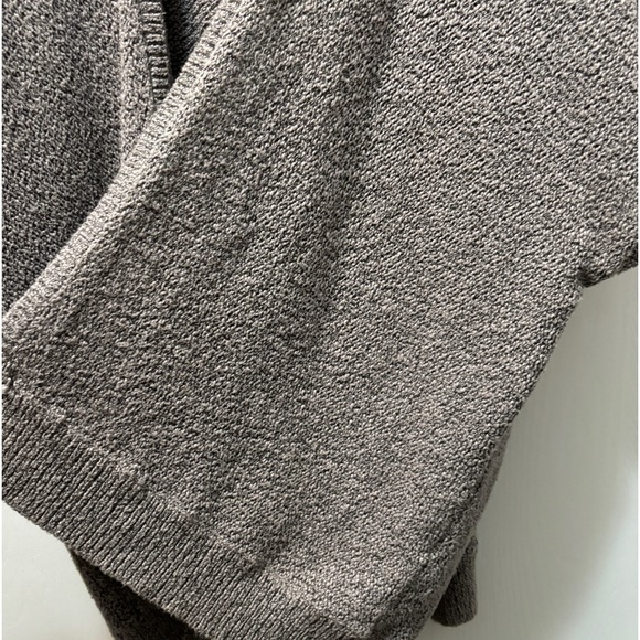 Community XXS Heather Gray Cape - Picture 4 of 6